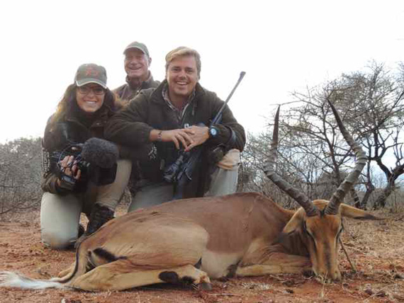 NO TE PIERDAS EL REPORTAJE de IBERALIA con THE HUNTER'S DREAM SAFARI: CAZA DE MONTAA EN EL LIMPOPO